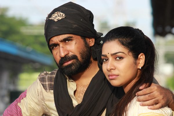 Pichaikkaran poster
