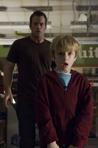 The Mist still 3