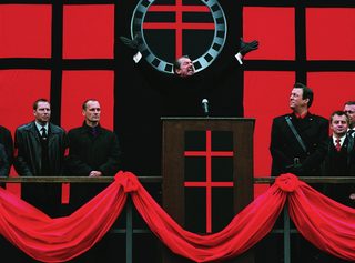 V for Vendetta still 6