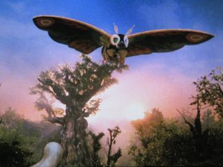 Rebirth of Mothra still 7