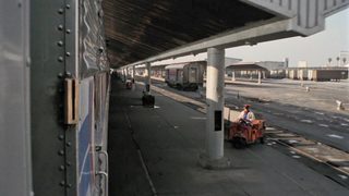 Tracks still 5