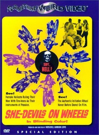She-Devils on Wheels still 4